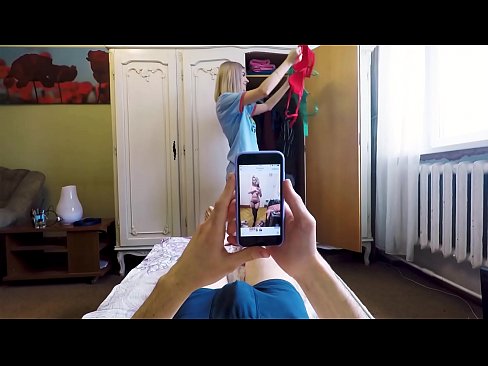 ❤️ Polusestra je natjerala brata da svrši neposredno prije nego što je mama došla kući ❤️❌ Porno na bs.verhentai.ru ❤