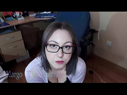 ❤️ Seksi djevojka s naočalama duboko siše dildo na kameri ❤️❌ Porno na bs.verhentai.ru ❤
